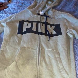 green vs pink zip up